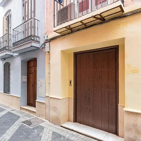 Urbanchicmalaga 2Bedroom Oasis In Historic Malaga Centre Exterior photo